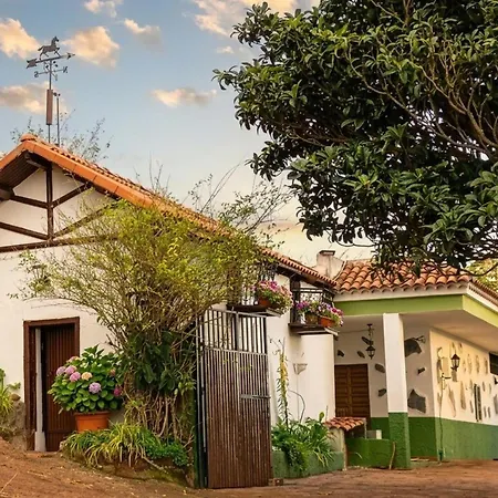 Ursula's Cozy Retreat In * Santa Ursula (Tenerife)