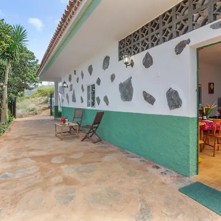 Ursula's Cozy Retreat In Santa Ursula (Tenerife)
